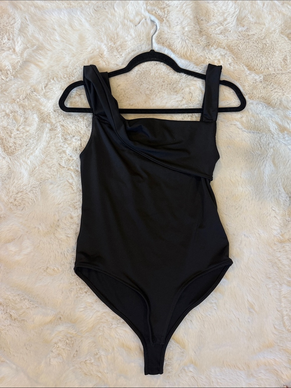 Zara Black One-Shoulder Strap Bodysuit